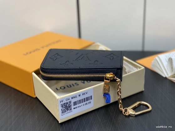 WIS LOUIS WALLET-11*7*1.5cm Noa VUITTON 0801